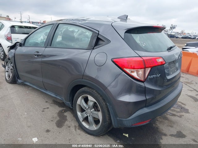 Honda HR-V LX 2016 3CZRU5H31GM711621 Image 3