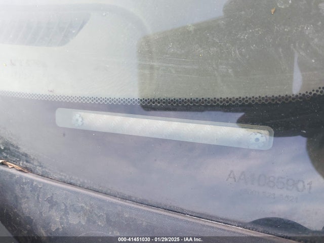 2001 Acura Mdx მანქანა იყიდება აუქციონზე, vin: 2HNYD18221H540587, აუქციონის ნომერი: 41451030