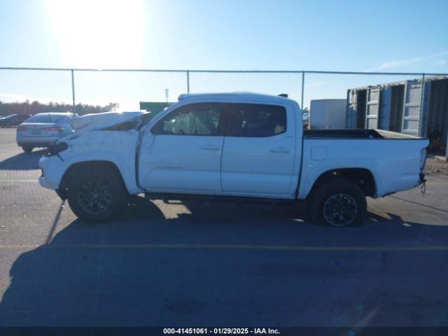 5TFAZ5CN5MX107993 Toyota Tacoma Sr5 V6
