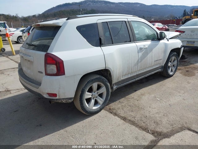 1C4NJDEB9FD396239 Jeep Compass High Altitude Edition