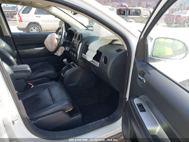 1C4NJDEB9FD396239 Jeep Compass High Altitude Edition