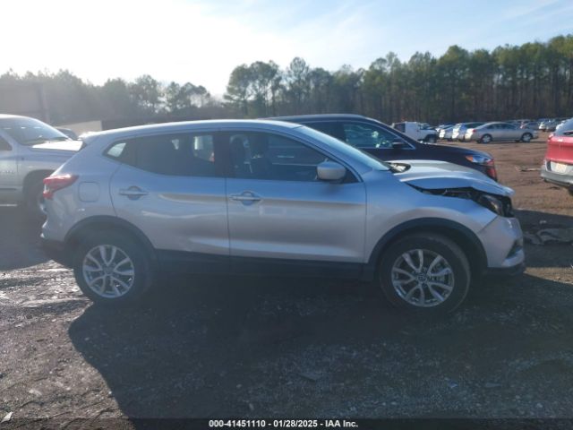JN1BJ1AV1MW300948 Nissan Rogue Sport S Fwd Xtronic Cvt