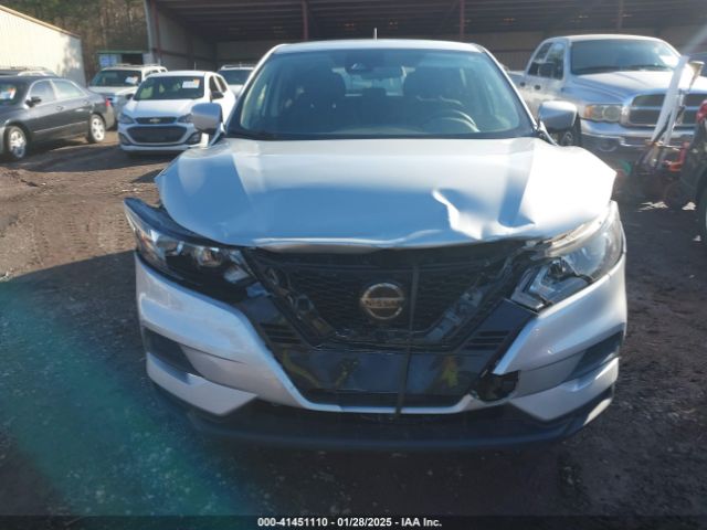JN1BJ1AV1MW300948 Nissan Rogue Sport S Fwd Xtronic Cvt