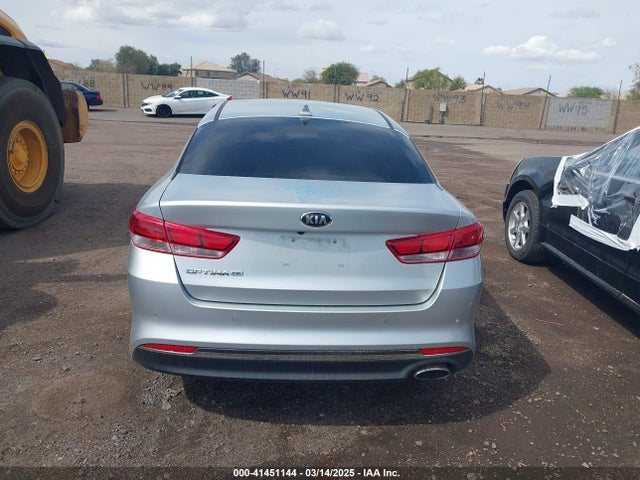 KIA Optima 2019 5XXGT4L37KG326950 Image 29