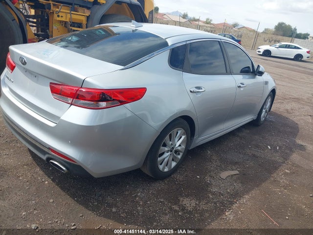 KIA Optima 2019 5XXGT4L37KG326950 Image 17