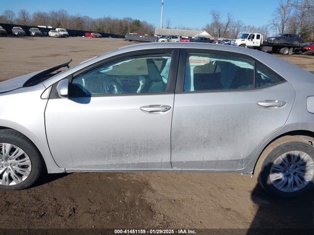 Toyota COROLLA LE 2018 2T1BURHE2JC058913 Image 14