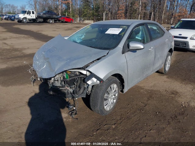 Toyota COROLLA LE 2018 2T1BURHE2JC058913 Image 2