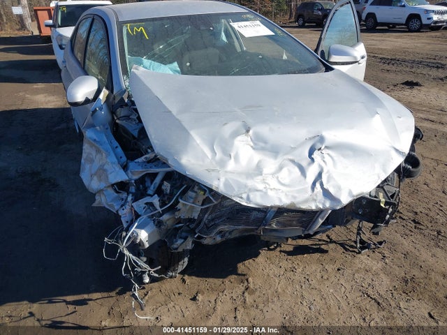 Toyota COROLLA LE 2018 2T1BURHE2JC058913 Image 6