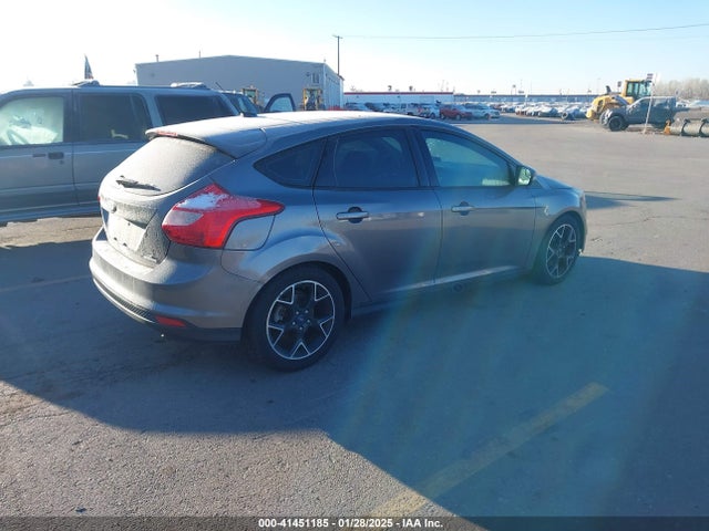 Ford FOCUS SE 2014 1FADP3K22EL186066 Image 4