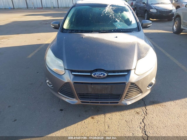 Ford FOCUS SE 2014 1FADP3K22EL186066 Image 6