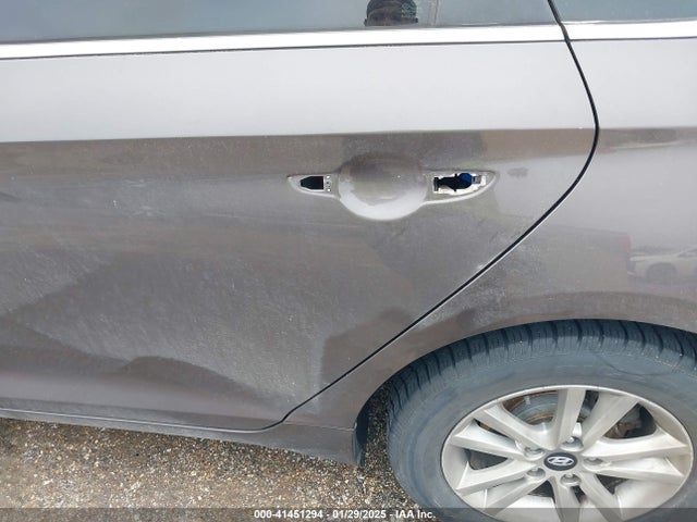 Hyundai SONATA SE 2015 5NPE24AF0FH069521 Image 13