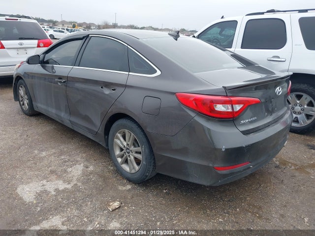 Hyundai SONATA SE 2015 5NPE24AF0FH069521 Image 3