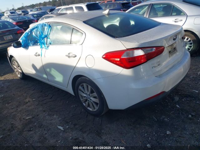 KNAFX4A8XE5154918 KIA FORTE EX