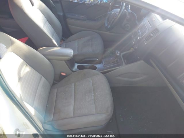 KNAFX4A8XE5154918 KIA FORTE EX