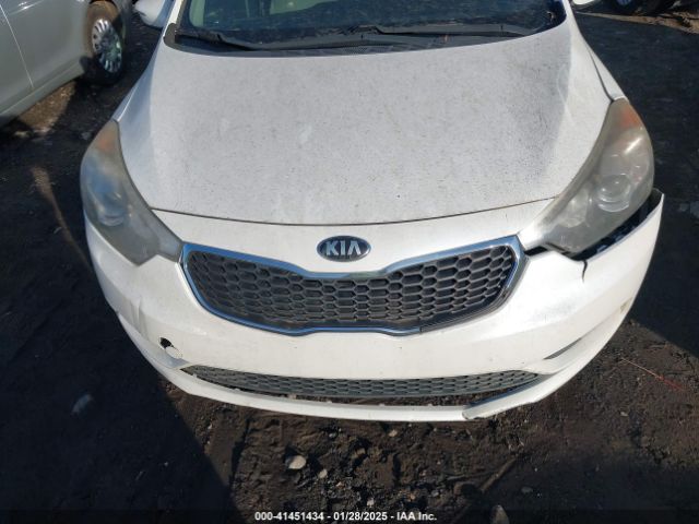 KNAFX4A8XE5154918 KIA FORTE EX
