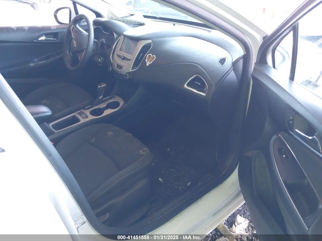 1G1BC5SMXG7257626 Chevrolet Cruze Ls Auto