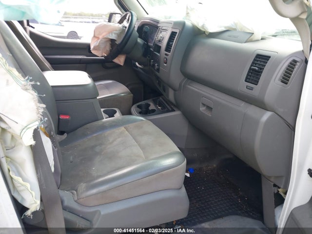 1N6BF0KY9FN806700 Nissan Nv Cargo Nv2500 Hd S V6/sl V6/sv V6