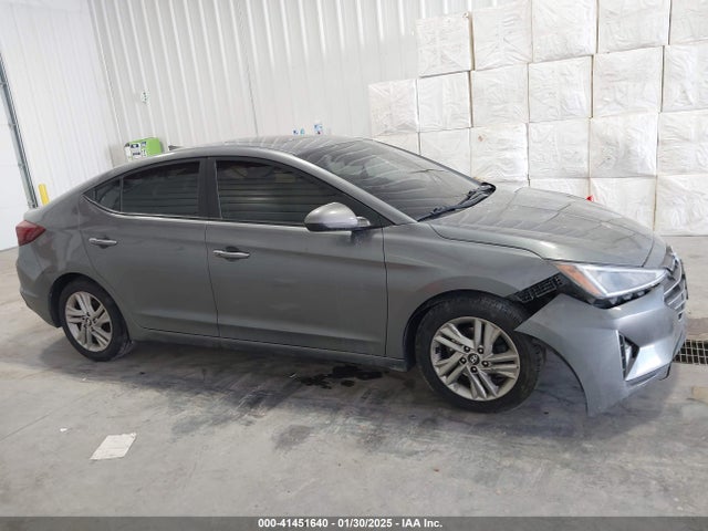 Hyundai Elantra Value Edition 2019 5NPD84LF9KH427085 Image 14