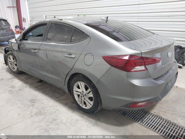 Hyundai Elantra Value Edition 2019 5NPD84LF9KH427085 Image 3