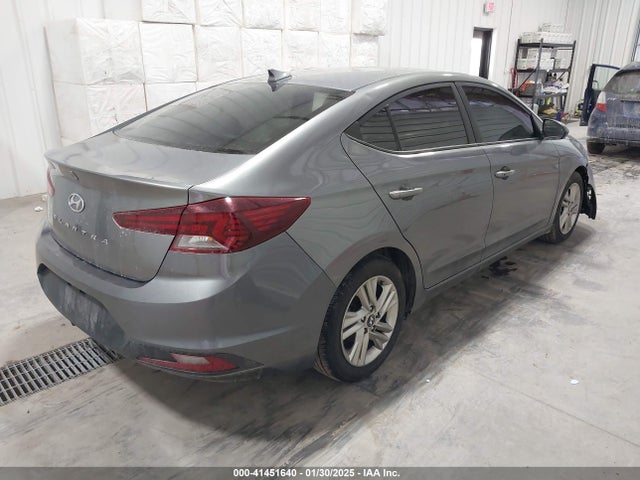 Hyundai Elantra Value Edition 2019 5NPD84LF9KH427085 Image 4