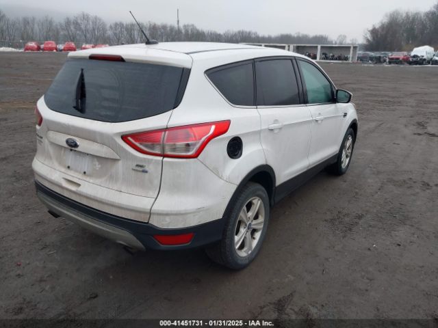 1FMCU9GX7FUB50189 Ford ESCAPE SE