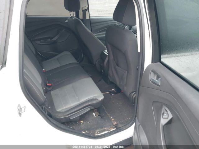 1FMCU9GX7FUB50189 Ford ESCAPE SE