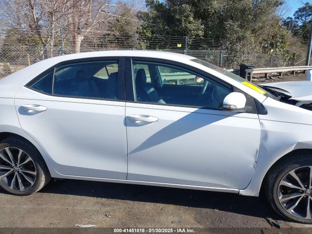 Toyota COROLLA SE 2018 5YFBURHE0JP829482 Image 14