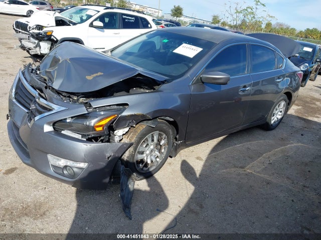 Nissan Altima 2.5 S 2014 1N4AL3AP6EC275764 Image 2