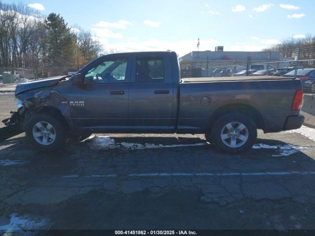 1C6RR7FT2JS163365 RAM 1500 Express  4x4 6'4 Box