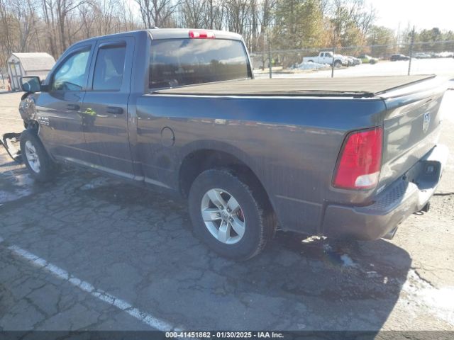 1C6RR7FT2JS163365 RAM 1500 Express  4x4 6'4 Box