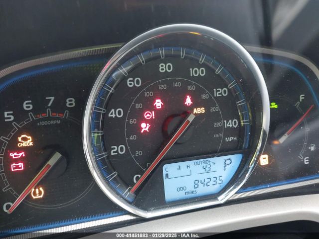 JTMYFREV3FJ049738 Toyota Rav4 Limited