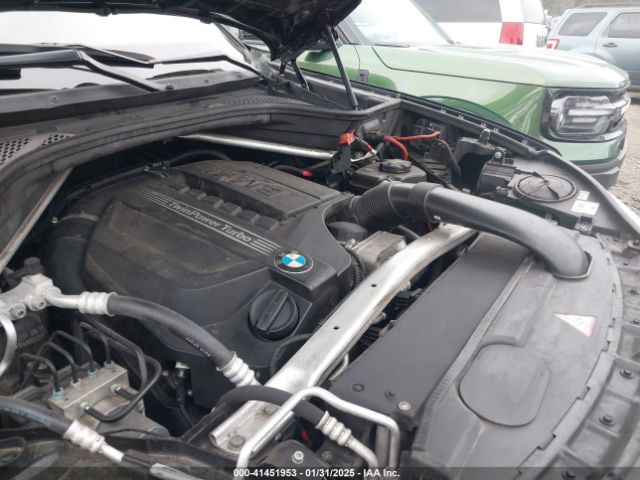 2015 BMW X5 5UXKR0C55F0K57832 Photo 9
