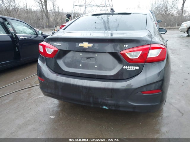 Chevrolet Cruze Lt Auto 2017 1G1BE5SM5H7238378 Image 16