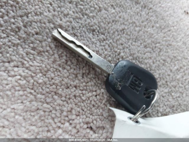 1GCWGBFF8G1135759 Chevrolet Express 2500 Work Van