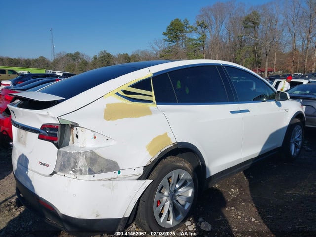 2016 TESLA MODEL X 5YJXCBE47GF020576 Photo 5