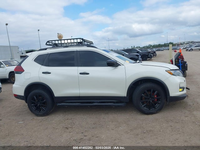 Nissan ROGUE SV 2018 5N1AT2MT0JC834843 Image 13