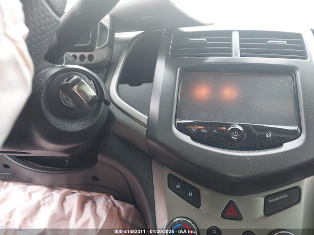 1G1JC5SH5F4171994 Chevrolet Sonic Lt Auto