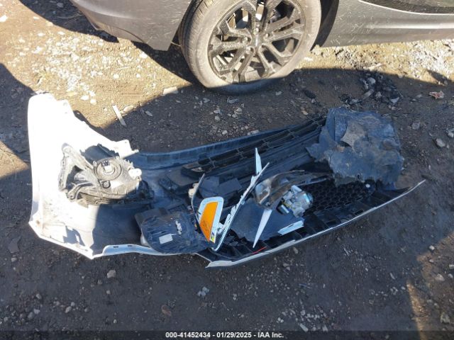 KNALN4D7XG5211147 KIA Cadenza Premium