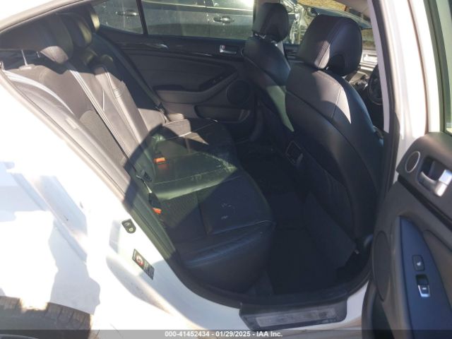 KNALN4D7XG5211147 KIA Cadenza Premium
