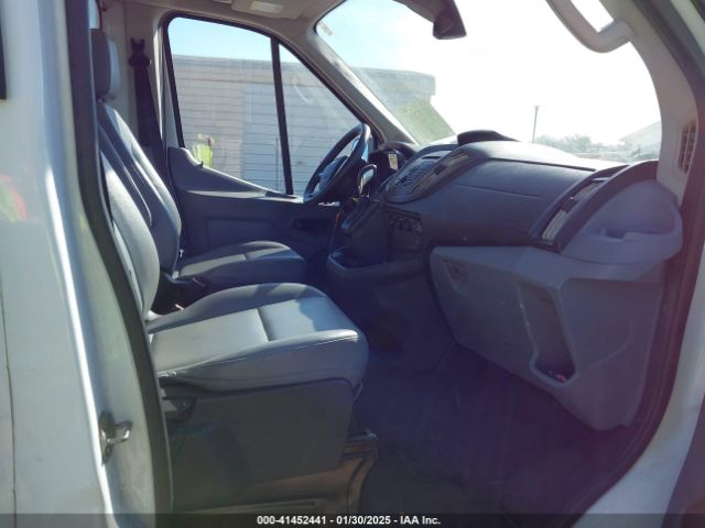 1FDBF8ZM7JKA71144 Ford Transit-350 Cab
