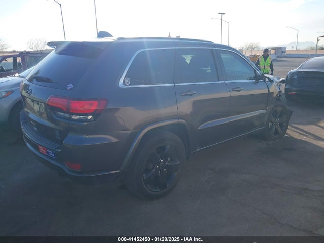 1C4RJEAG9FC230821 Jeep Grand Cherokee