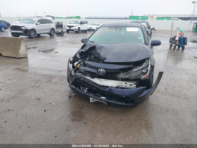 Toyota COROLLA LE 2021 5YFEPMAEXMP180652 Image 13