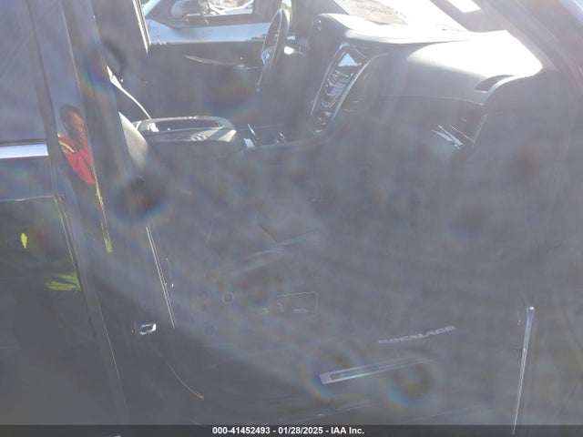 2016 CADILLAC ESCALADE ESV 1GYS4JKJ5GR318883 Photo 4