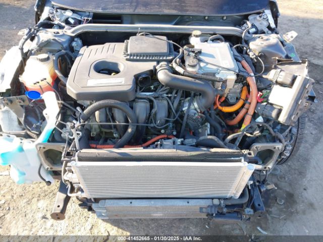 3FA6P0LU0KR101214 Ford Fusion Hybrid Se