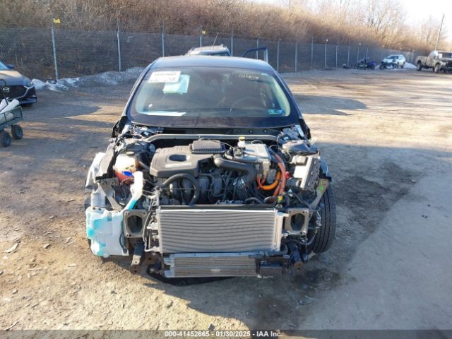 3FA6P0LU0KR101214 Ford Fusion Hybrid Se