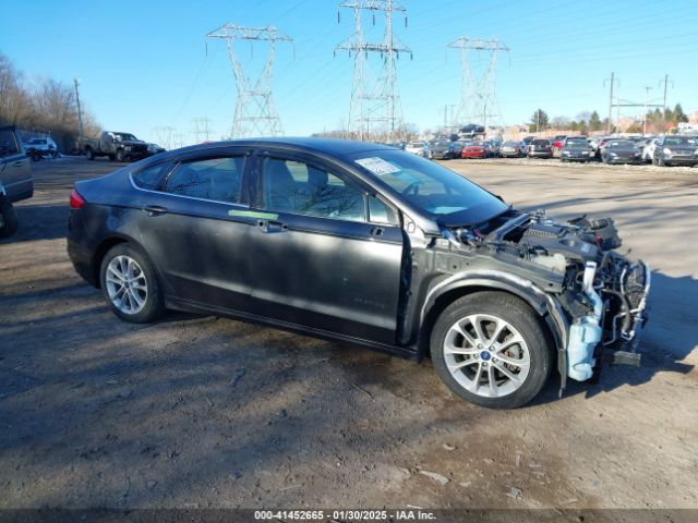 3FA6P0LU0KR101214 Ford Fusion Hybrid Se