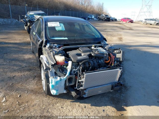 3FA6P0LU0KR101214 Ford Fusion Hybrid Se
