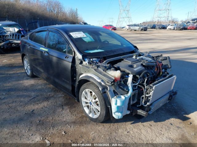 3FA6P0LU0KR101214 Ford Fusion Hybrid Se