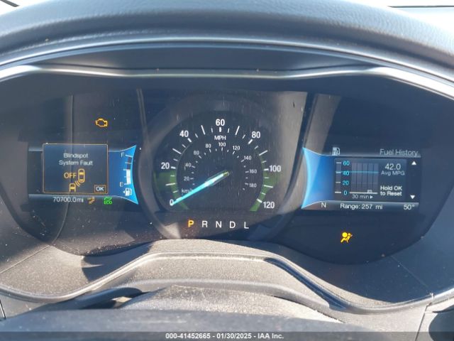 3FA6P0LU0KR101214 Ford Fusion Hybrid Se