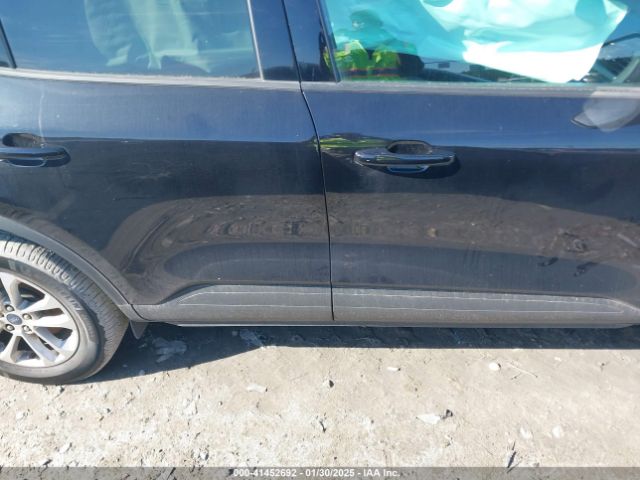 1FMCU0G62MUB07332 Ford ESCAPE SE